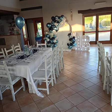 Podere Farnesiana Resort 3*